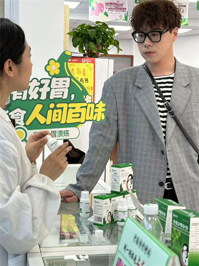 1731290841728324.jpg d114f301de2dae6dea363ca6bfde81e.jpg